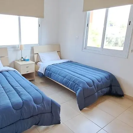 Holiday home Spaciouseaview Townhouse With Rooftop Lounge Argaka